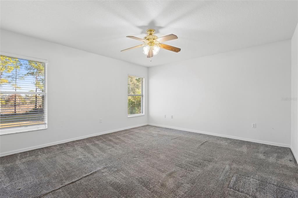 待售: $498,000 (4 贝兹, 2 浴室, 1956 平方英尺)