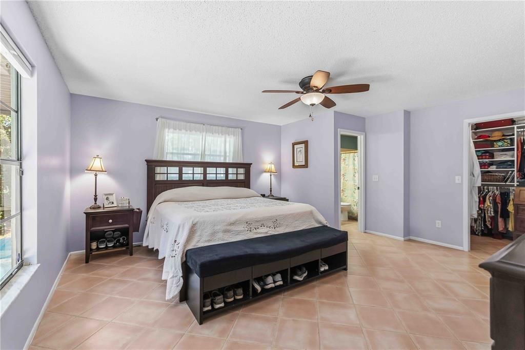 Active With Contract: $540,000 (3 beds, 2 baths, 1736 Square Feet)