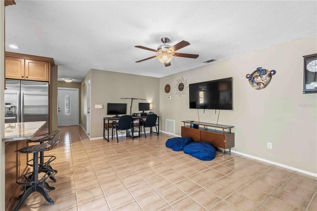 Active With Contract: $540,000 (3 beds, 2 baths, 1736 Square Feet)