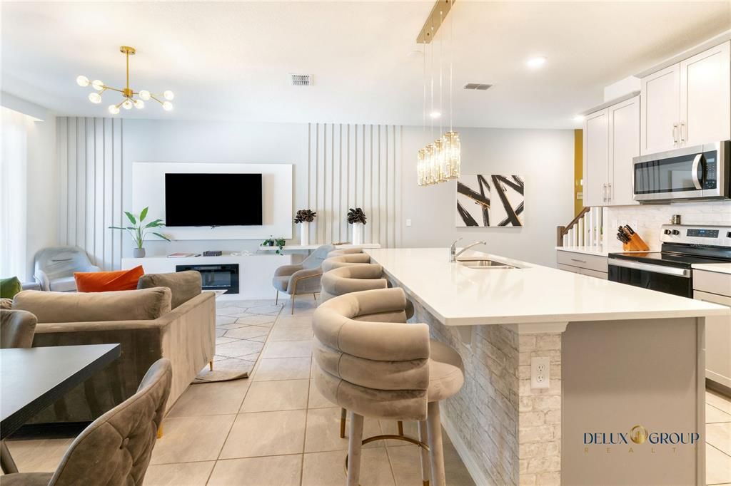 待售: $619,900 (5 贝兹, 4 浴室, 2294 平方英尺)