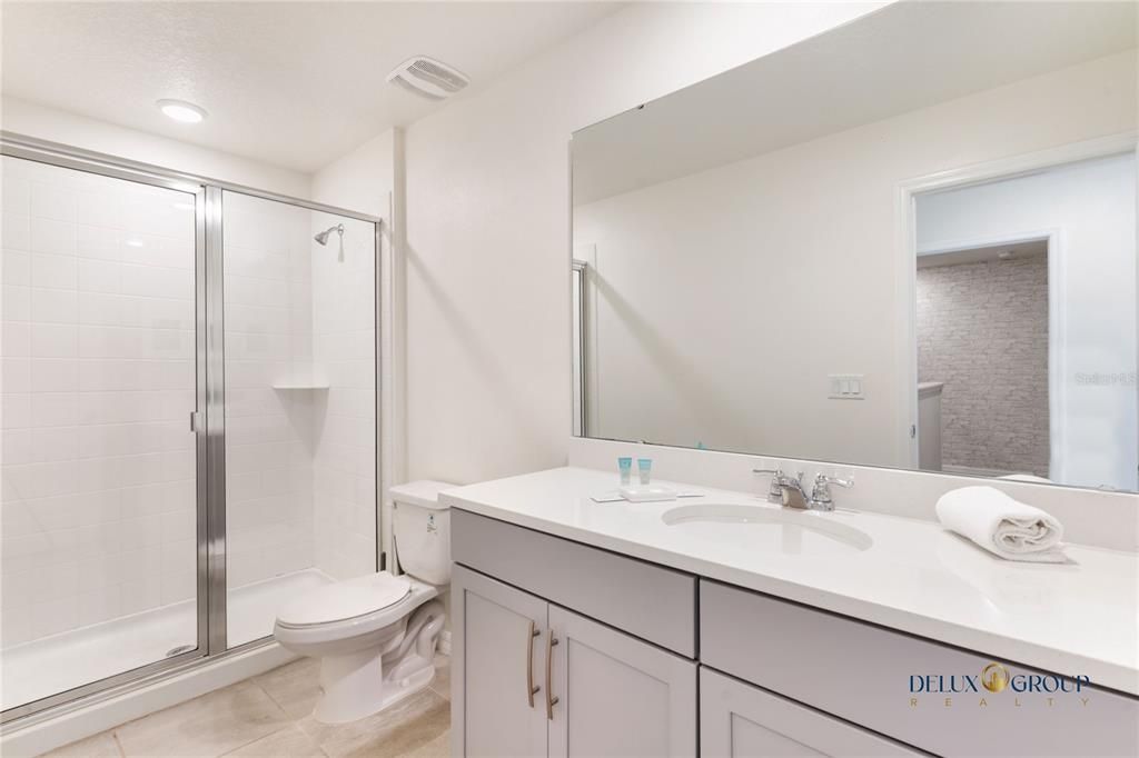 待售: $619,900 (5 贝兹, 4 浴室, 2294 平方英尺)