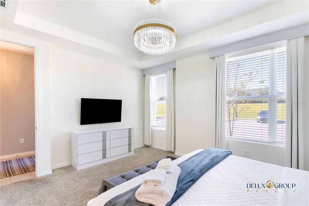 待售: $619,900 (5 贝兹, 4 浴室, 2294 平方英尺)