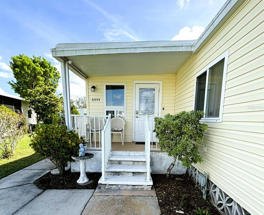 待售: $110,000 (2 贝兹, 2 浴室, 672 平方英尺)