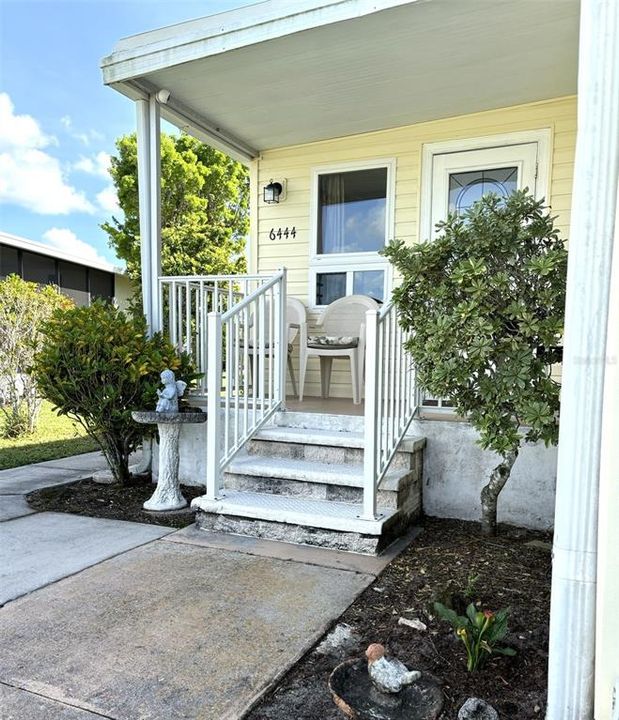 待售: $110,000 (2 贝兹, 2 浴室, 672 平方英尺)