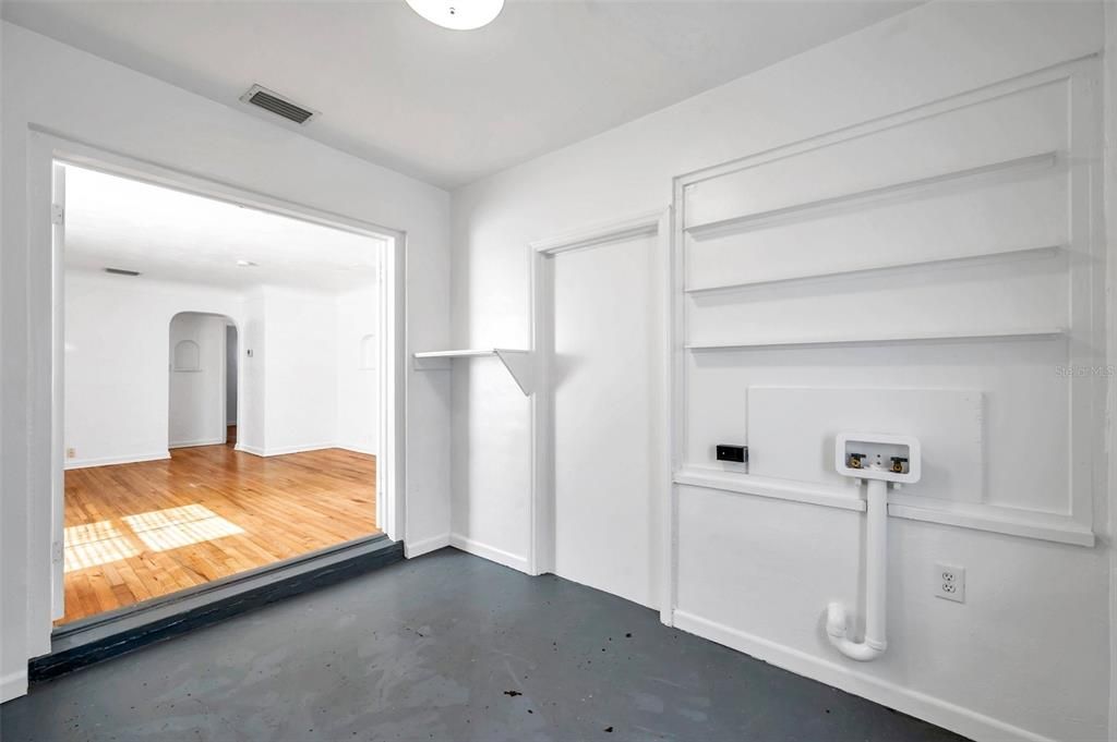 For Sale: $695,000 (4 beds, 0 baths, 1667 Square Feet)