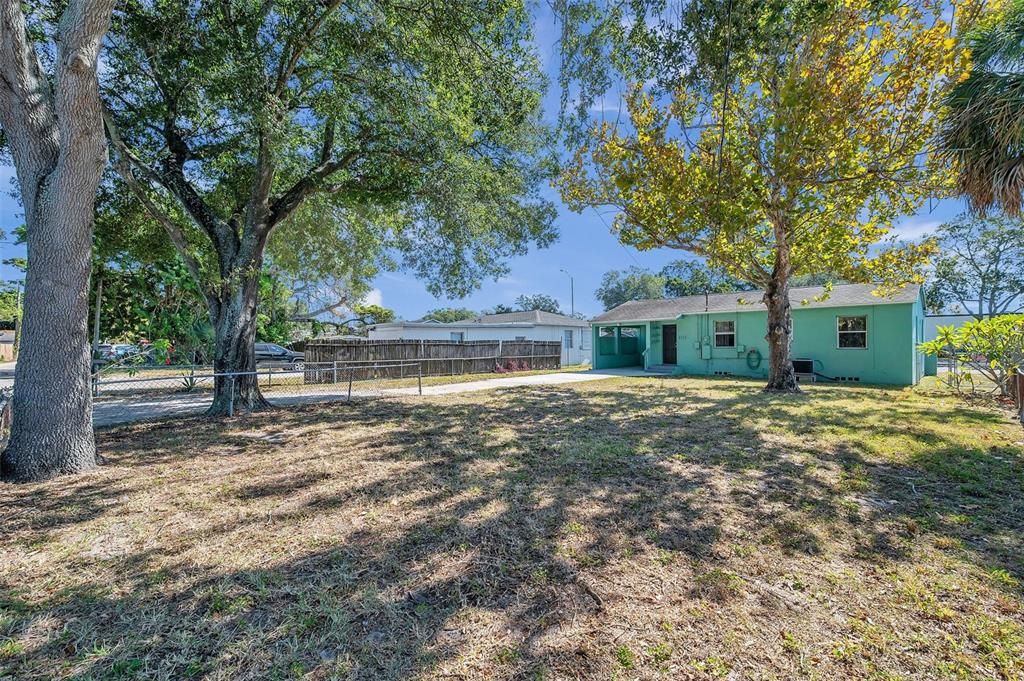 For Sale: $695,000 (4 beds, 0 baths, 1667 Square Feet)