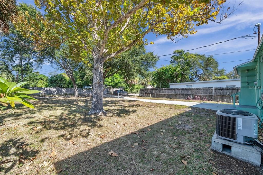 For Sale: $695,000 (4 beds, 0 baths, 1667 Square Feet)