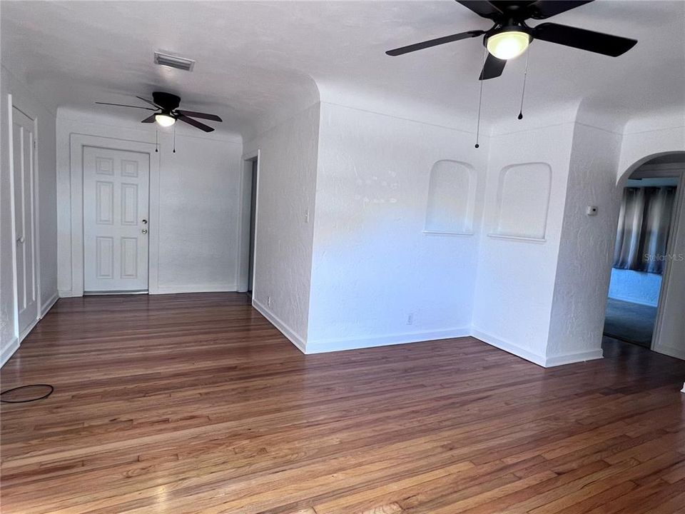 For Sale: $695,000 (4 beds, 0 baths, 1667 Square Feet)