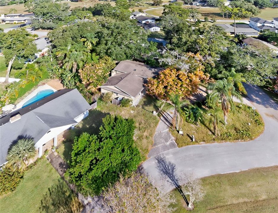 For Sale: $409,900 (4 beds, 2 baths, 2114 Square Feet)