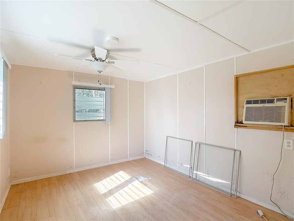 En Venta: $26,000 (1 camas, 1 baños, 510 Pies cuadrados)