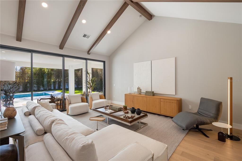 For Sale: $1,825,000 (5 beds, 4 baths, 4254 Square Feet)