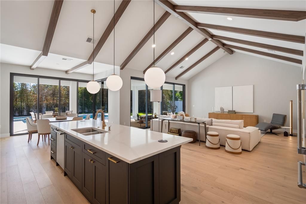 For Sale: $1,825,000 (5 beds, 4 baths, 4254 Square Feet)