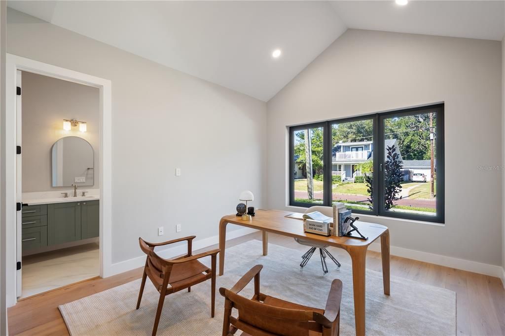 For Sale: $1,825,000 (5 beds, 4 baths, 4254 Square Feet)