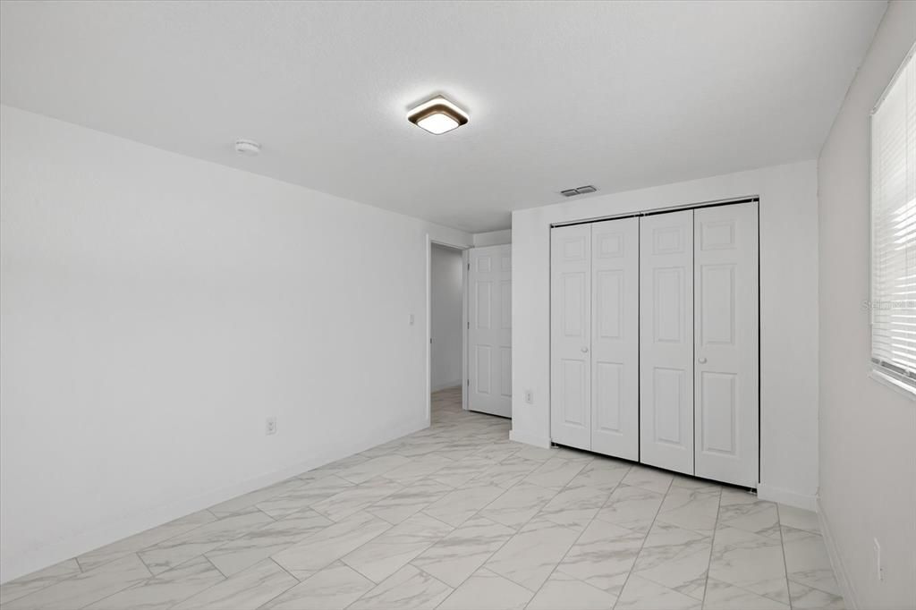 For Sale: $359,900 (3 beds, 2 baths, 1296 Square Feet)