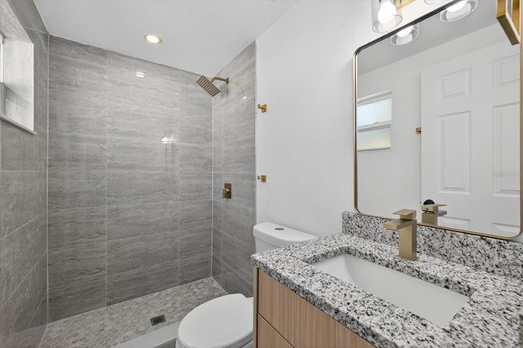 For Sale: $359,900 (3 beds, 2 baths, 1296 Square Feet)