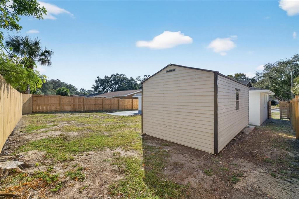 For Sale: $359,900 (3 beds, 2 baths, 1296 Square Feet)