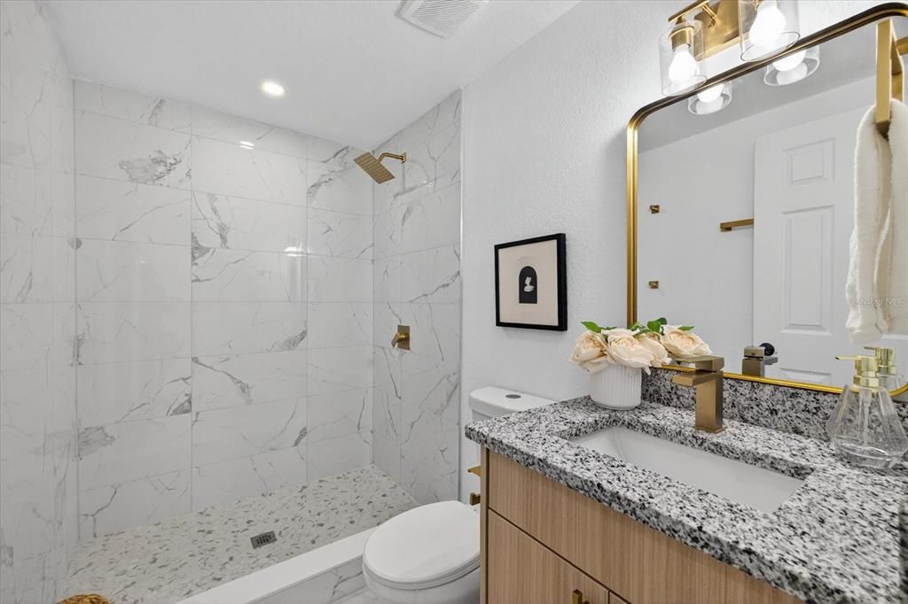 For Sale: $359,900 (3 beds, 2 baths, 1296 Square Feet)