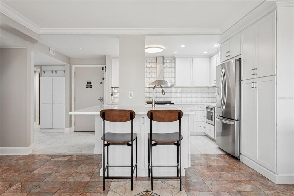 На продажу: $692,000 (3 спален, 3 ванн, 1664 Квадратных фут)