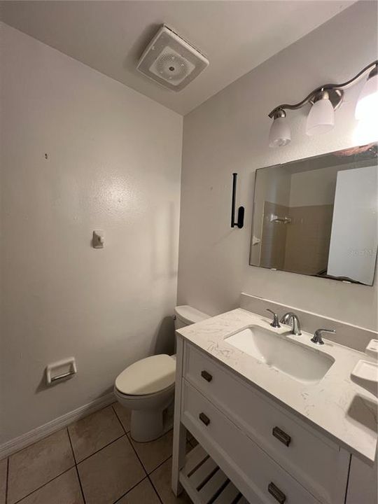 待售: $243,000 (4 贝兹, 2 浴室, 1338 平方英尺)