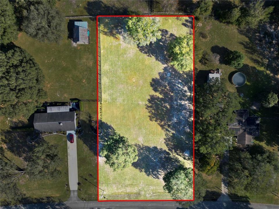 На продажу: $129,900 (1.08 acres)