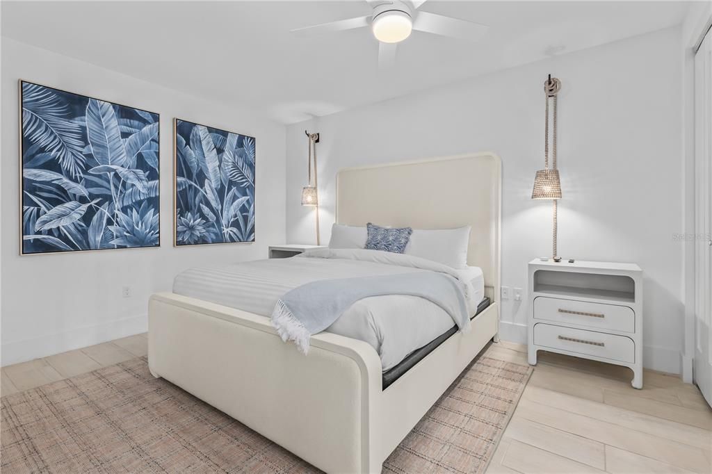 For Sale: $2,700,000 (2 beds, 2 baths, 1646 Square Feet)