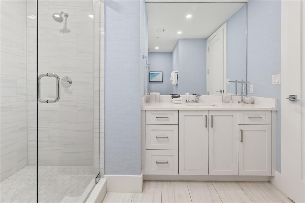 For Sale: $2,700,000 (2 beds, 2 baths, 1646 Square Feet)