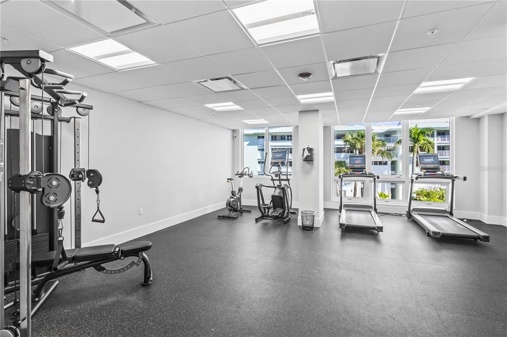 For Sale: $2,700,000 (2 beds, 2 baths, 1646 Square Feet)