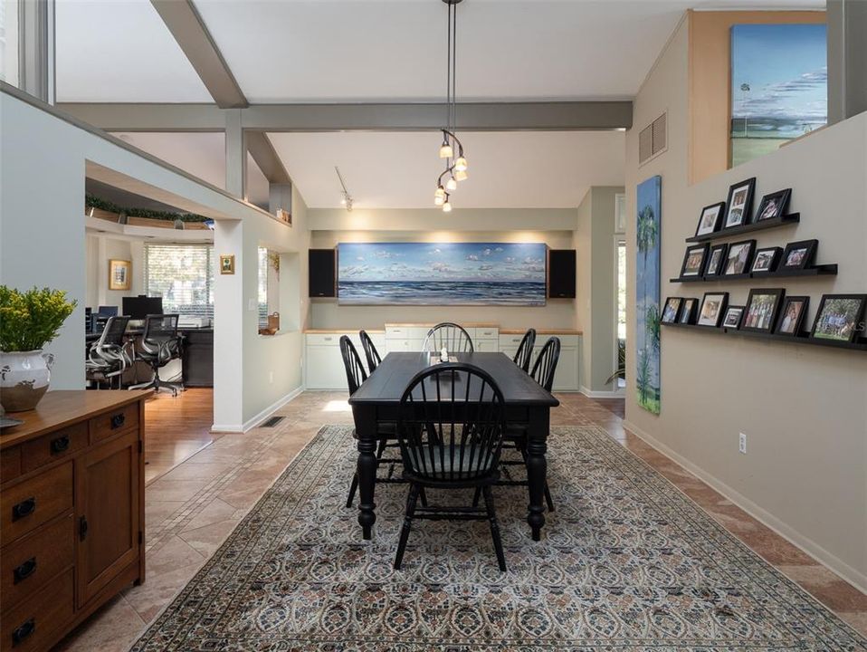 На продажу: $725,000 (5 спален, 3 ванн, 2992 Квадратных фут)