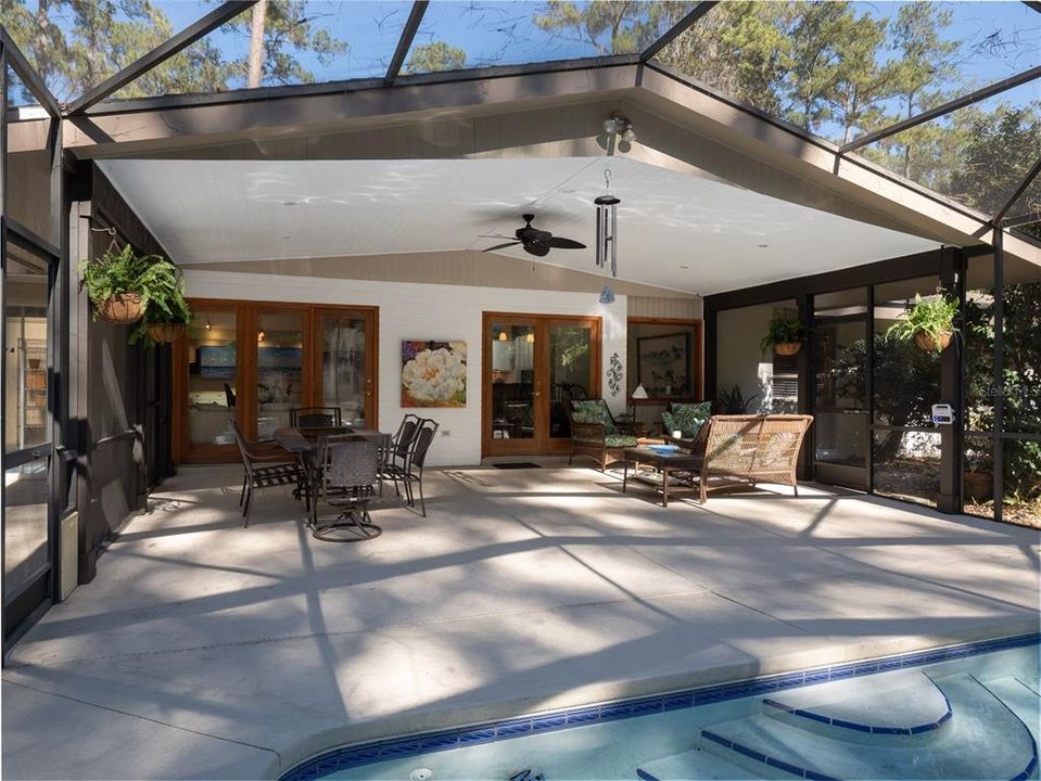 На продажу: $725,000 (5 спален, 3 ванн, 2992 Квадратных фут)