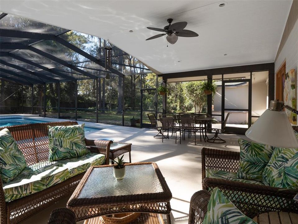 На продажу: $725,000 (5 спален, 3 ванн, 2992 Квадратных фут)