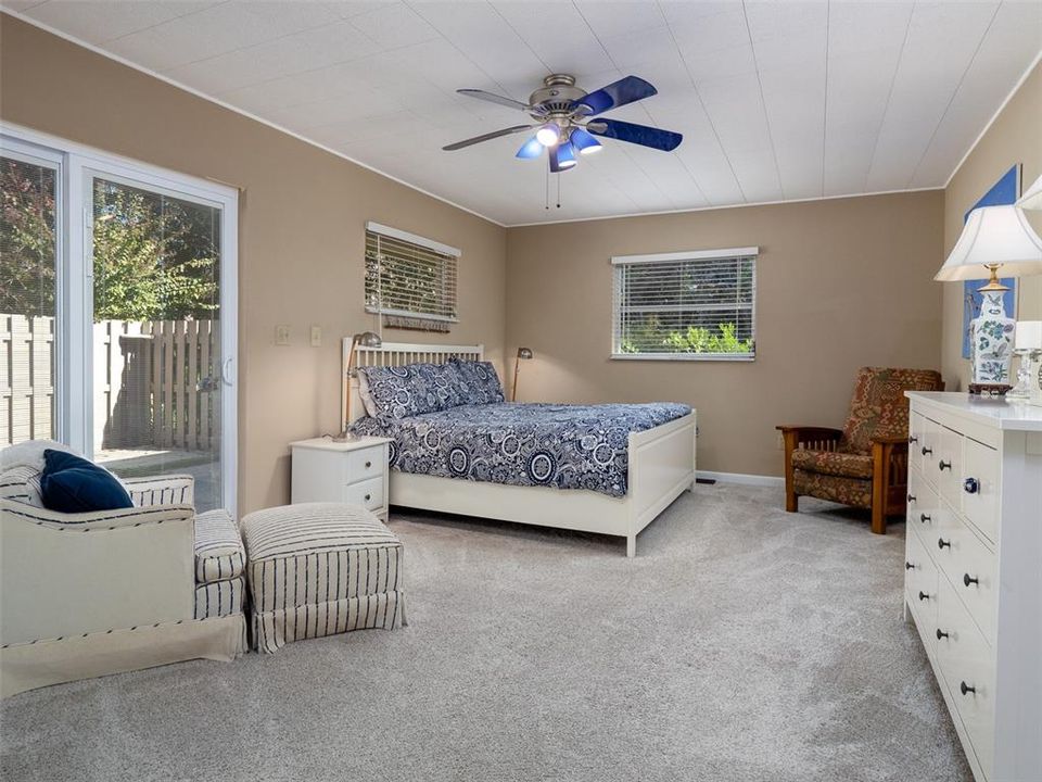 На продажу: $725,000 (5 спален, 3 ванн, 2992 Квадратных фут)