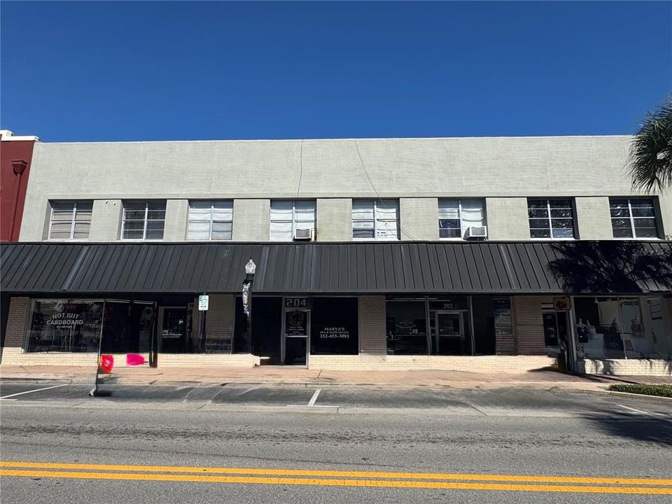 En Renta: $1,000 (1 camas, 1 baños, 750 Pies cuadrados)