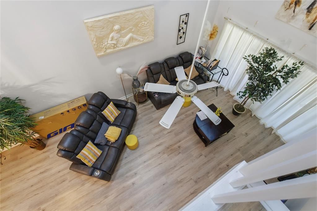 На продажу: $292,999 (3 спален, 3 ванн, 1844 Квадратных фут)