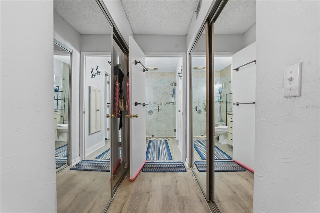 На продажу: $292,999 (3 спален, 3 ванн, 1844 Квадратных фут)