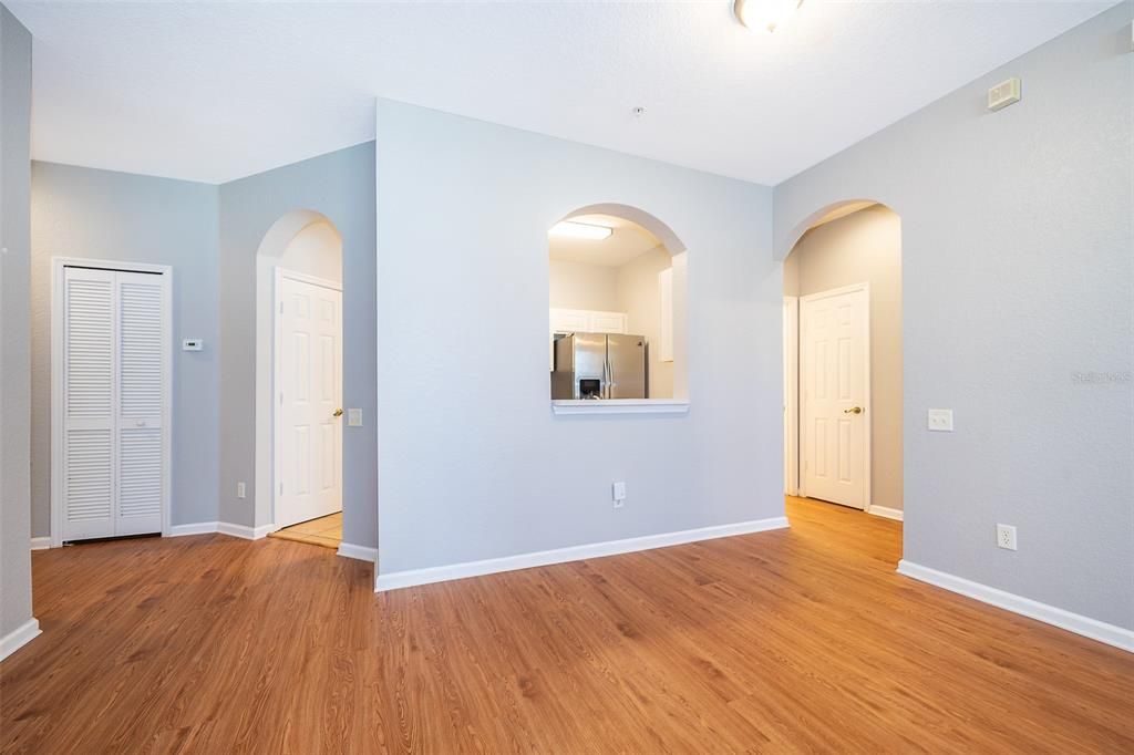 For Rent: $1,750 (2 beds, 2 baths, 1046 Square Feet)