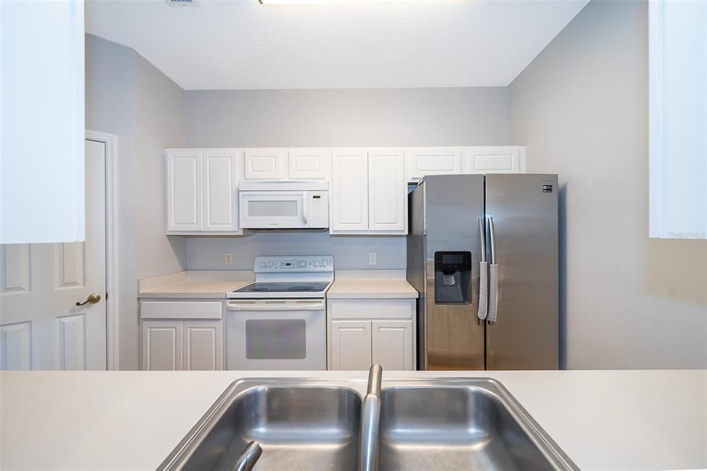 For Rent: $1,750 (2 beds, 2 baths, 1046 Square Feet)