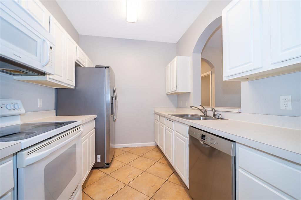 For Rent: $1,750 (2 beds, 2 baths, 1046 Square Feet)