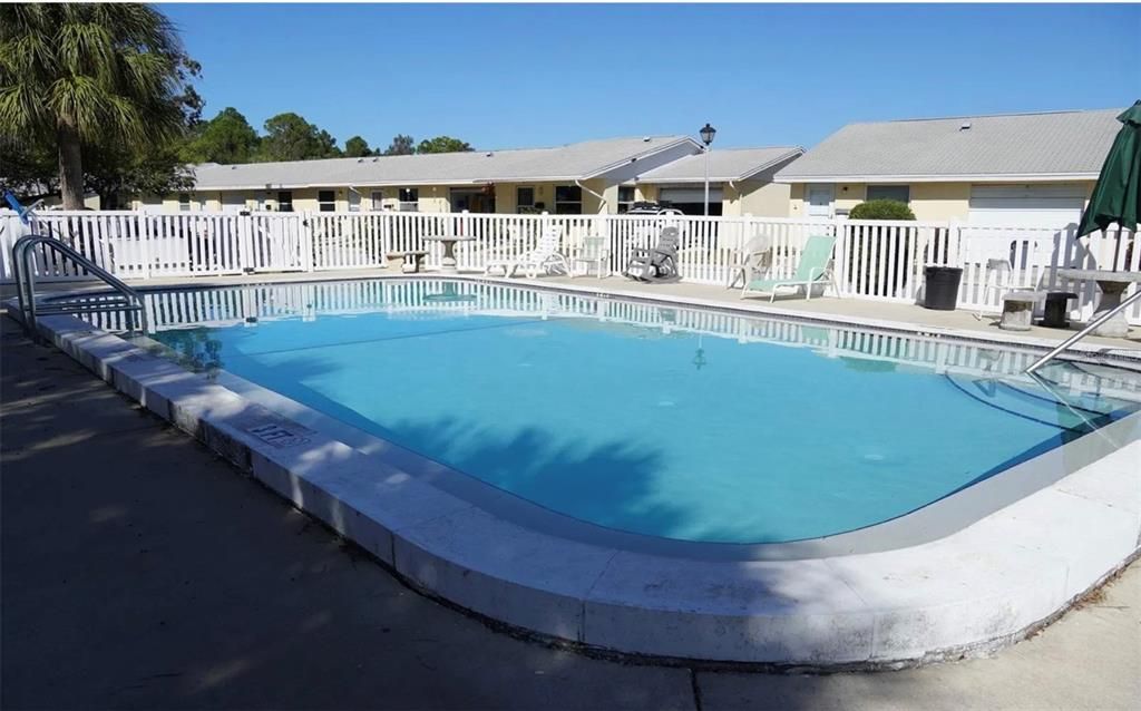 For Rent: $1,290 (2 beds, 1 baths, 722 Square Feet)