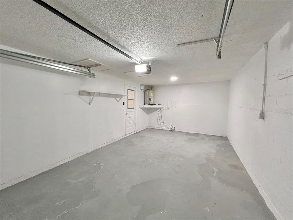 For Rent: $1,290 (2 beds, 1 baths, 722 Square Feet)