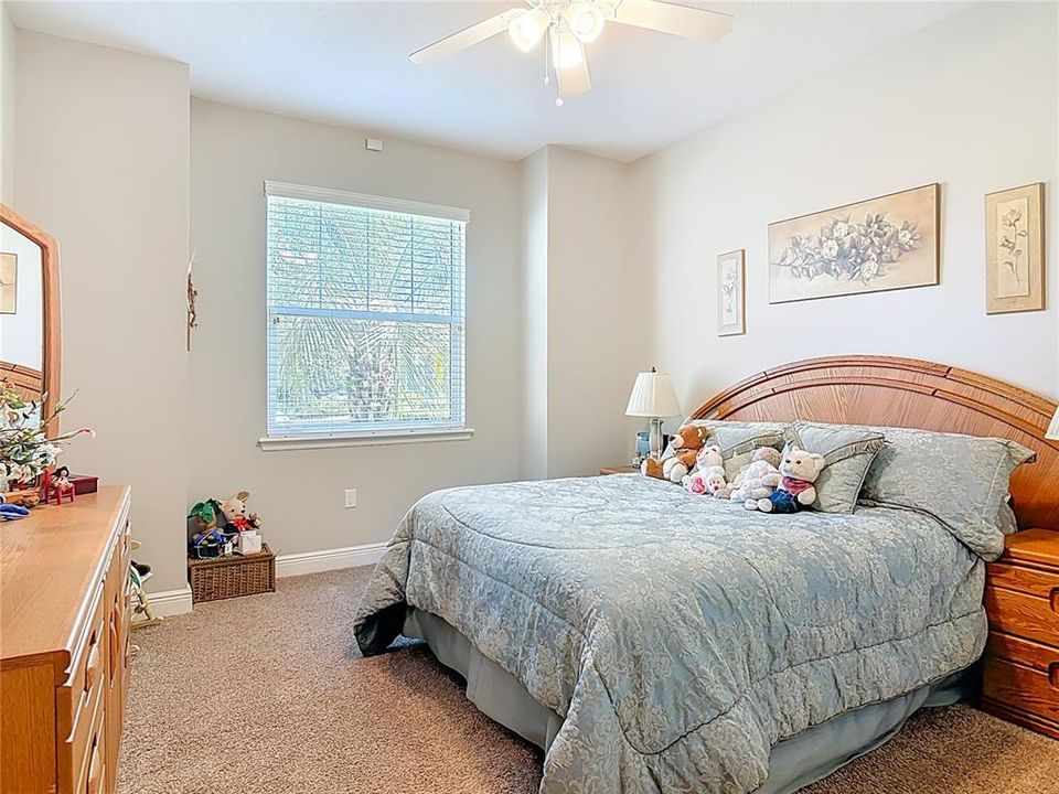 En Venta: $499,900 (3 camas, 3 baños, 2206 Pies cuadrados)