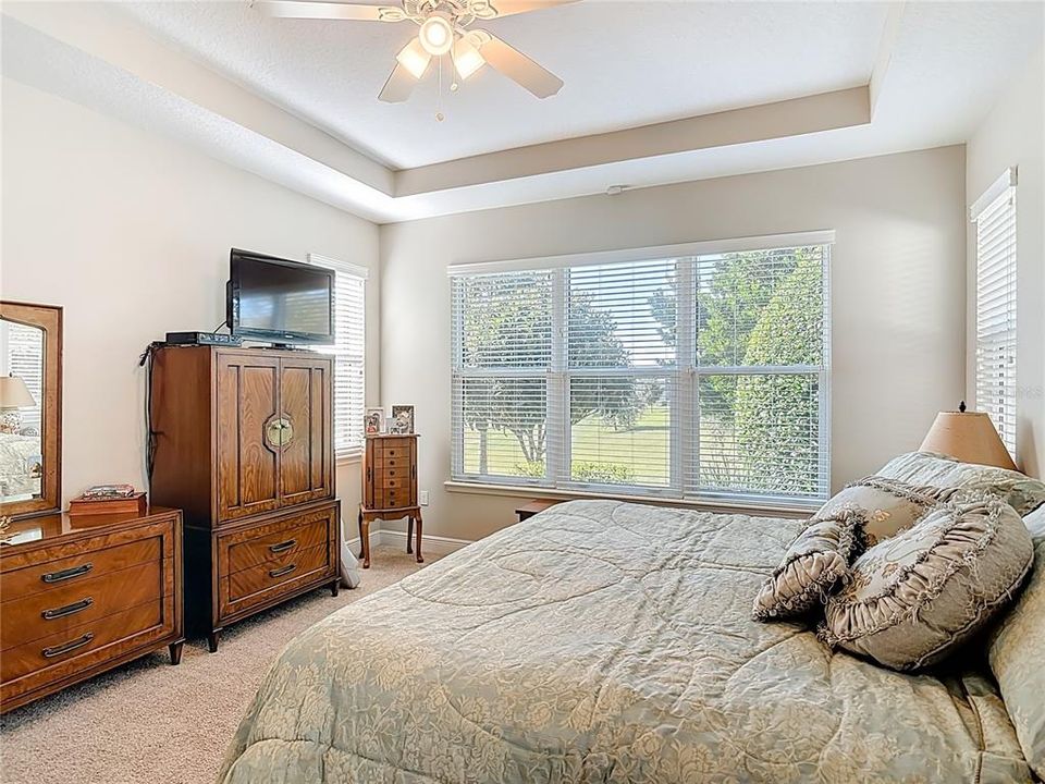 En Venta: $499,900 (3 camas, 3 baños, 2206 Pies cuadrados)