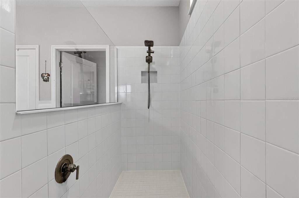 待售: $559,999 (3 贝兹, 3 浴室, 2496 平方英尺)