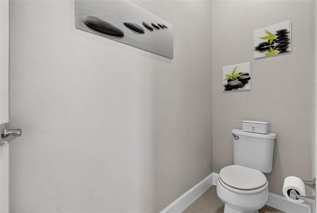 待售: $559,999 (3 贝兹, 3 浴室, 2496 平方英尺)