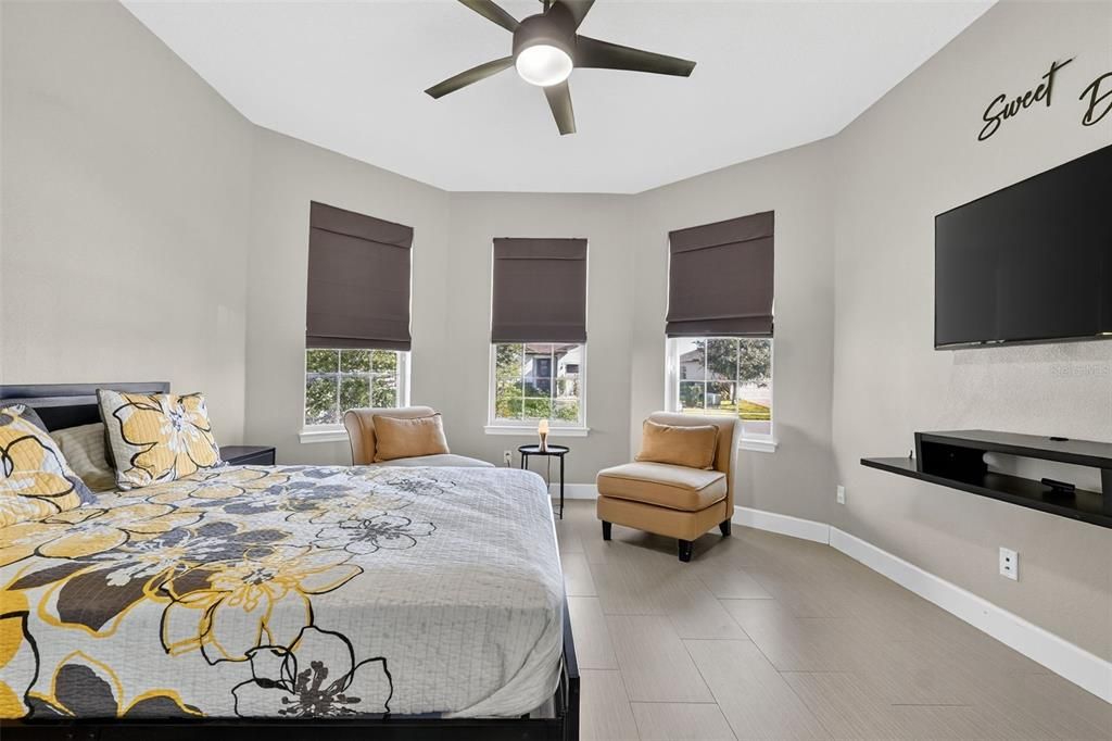 待售: $559,999 (3 贝兹, 3 浴室, 2496 平方英尺)