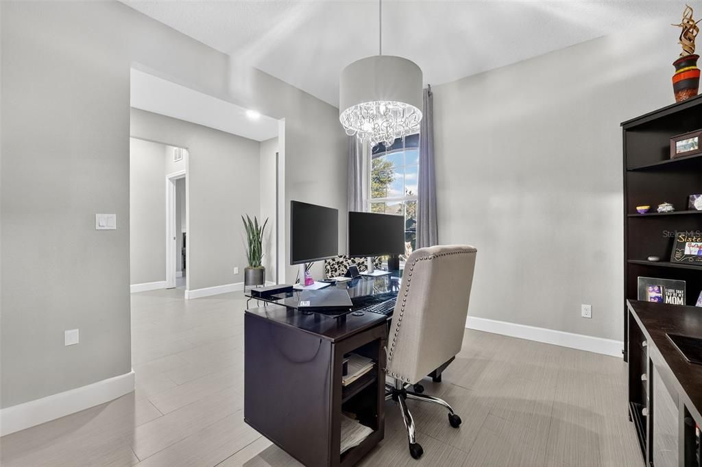 待售: $559,999 (3 贝兹, 3 浴室, 2496 平方英尺)