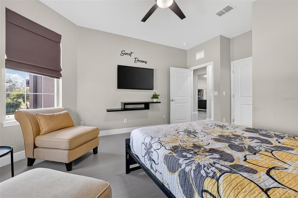 待售: $559,999 (3 贝兹, 3 浴室, 2496 平方英尺)