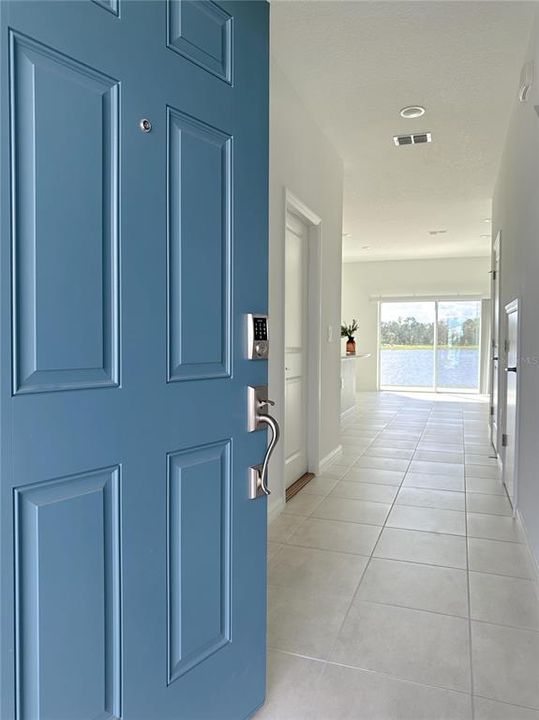 出租: $1,900 (3 贝兹, 2 浴室, 1799 平方英尺)