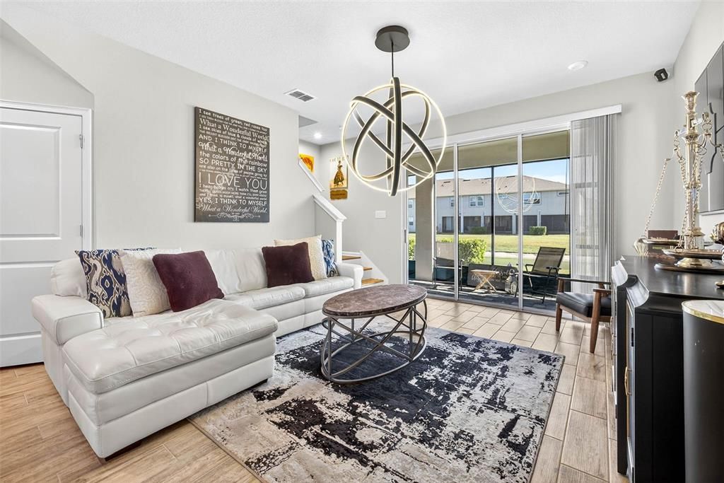 For Rent: $2,700 (3 beds, 2 baths, 1680 Square Feet)