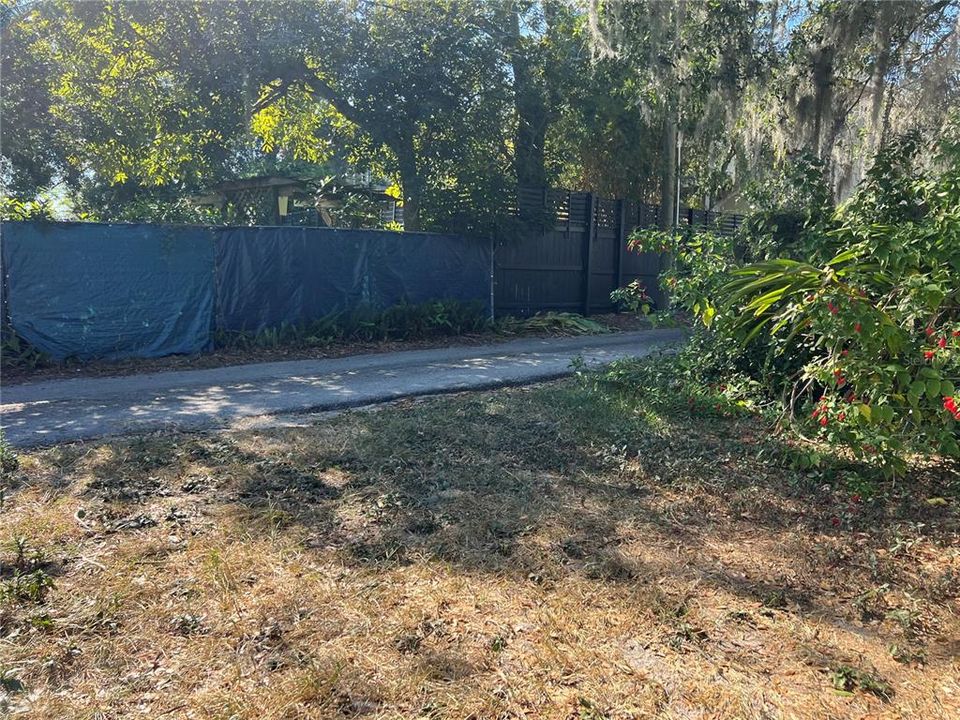 待售: $246,000 (2 贝兹, 1 浴室, 1144 平方英尺)