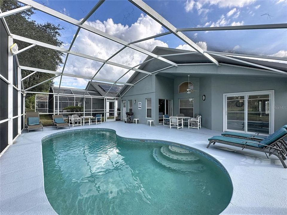 На продажу: $339,999 (4 спален, 3 ванн, 1542 Квадратных фут)